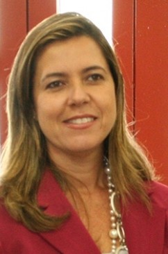 Val&eacute;ria Lauande