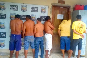 Durante a opera&ccedil;&atilde;o, homens e mulheres pertencentes &agrave; fam&iacute;lia de ciganos foram presos com dinheiro e drogas na cidade de Chapadinha acusados de praticar tr&aacute;fico 