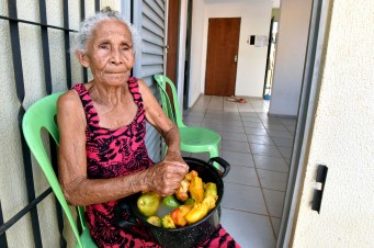 Fam&iacute;lias vivem uma nova realidade nas casas entregues por meio de programa social