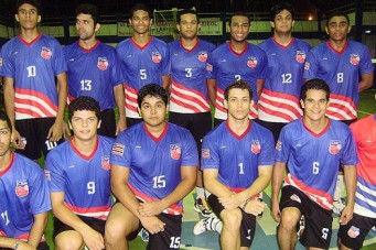 V&ocirc;lei 