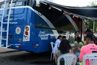 Micro-&ocirc;nibus com monitoramento refor&ccedil;a a&ccedil;&otilde;es de combate ao crack