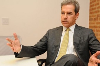 Luiz Estev&atilde;o