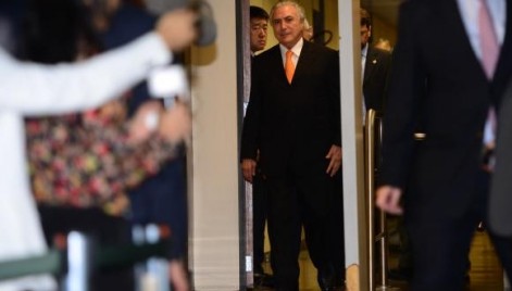O vice-presidente Michel Temer, ap&oacute;s reuni&atilde;o com a presidenta Dilma Rousseff, no Pal&aacute;cio do Planalto