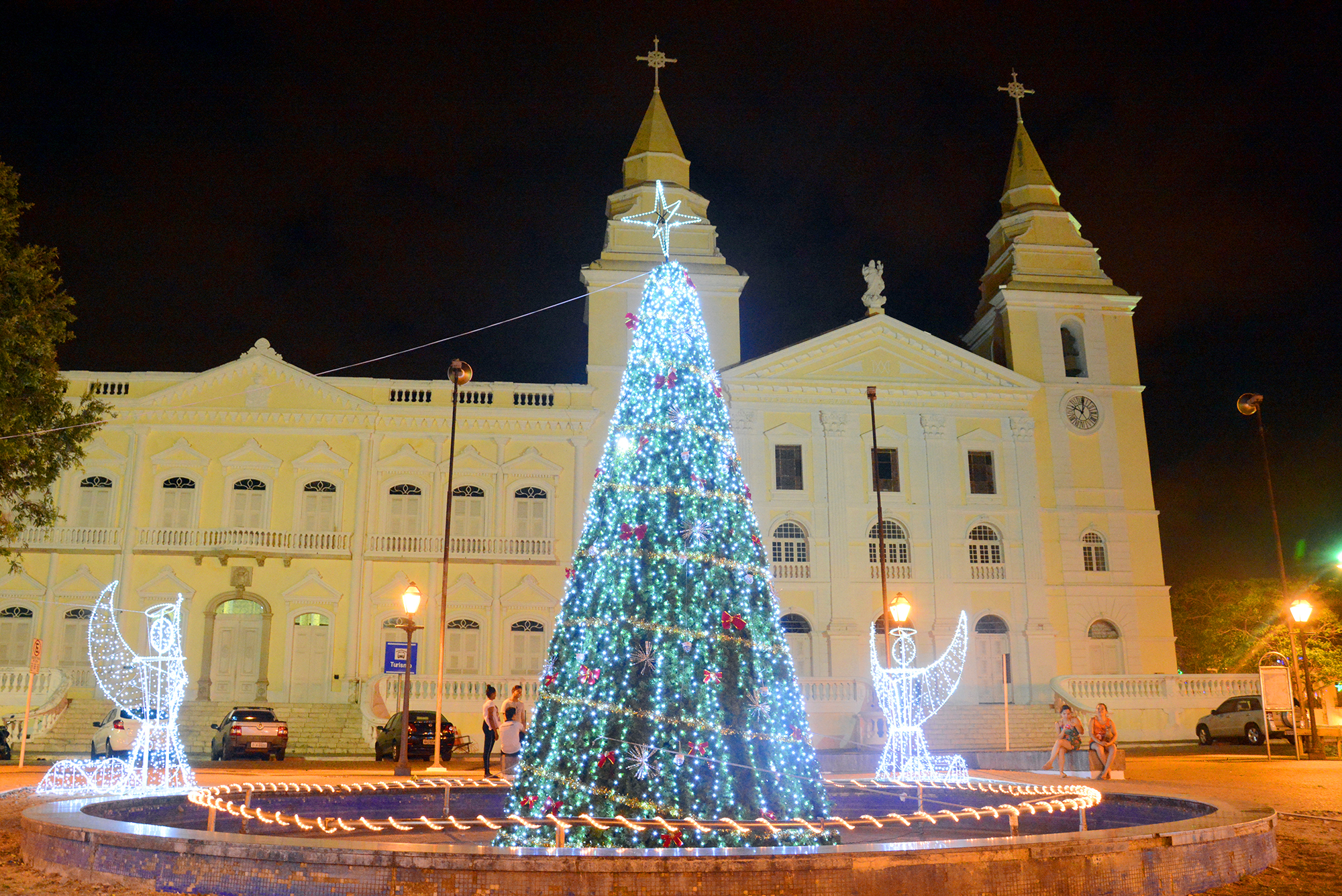 São Luís já está tomada com o brilho e cores do Natal em vários pontos | O  Imparcial