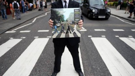 Músicas dos Beatles chegam a serviços de streaming no Natal