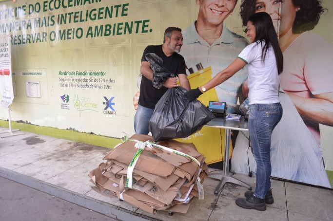 Vila Embratel ganha posto di&aacute;rio de coleta de res&iacute;duos recicl&aacute;veis 