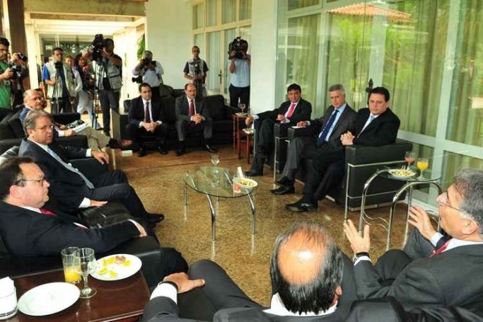 Vice-governador participa de encontro de discuss&atilde;o de agenda econ&ocirc;mica 