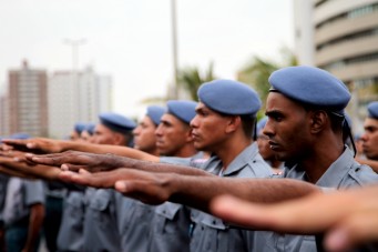 Mais 458 policiais militares são empossados no Maranhão