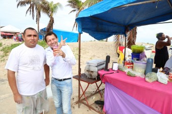 Popula&ccedil;&atilde;o amanhece comemorando a chegada do ano novo
