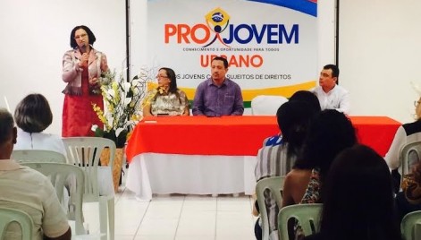 Professores participam da formação no Projovem Urbano