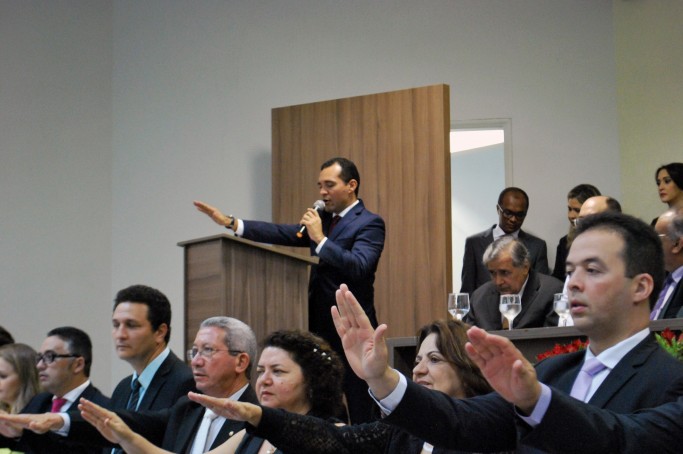 Diretoria da OAB Subseção Imperatriz é empossada em solenidade