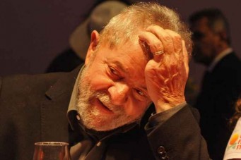 Responsável pela obra, a construtora OAS teria bancado reforma de R$ 770 mil no tríplex 164-A, sob a supervisão da família de Lula