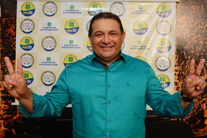 J Pinto candidato