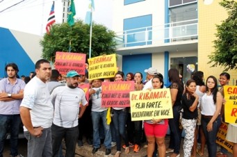 Protesto pró Ribamar Alves