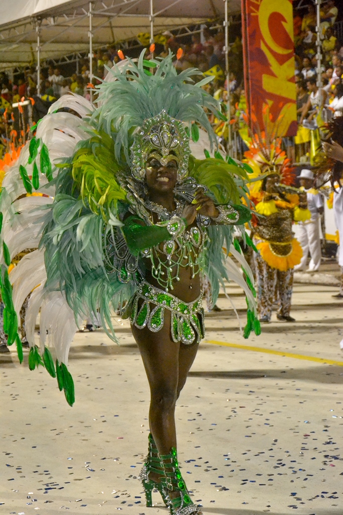 Desfile da Favela do Samba (Karlos Geromy/O Imparcial)