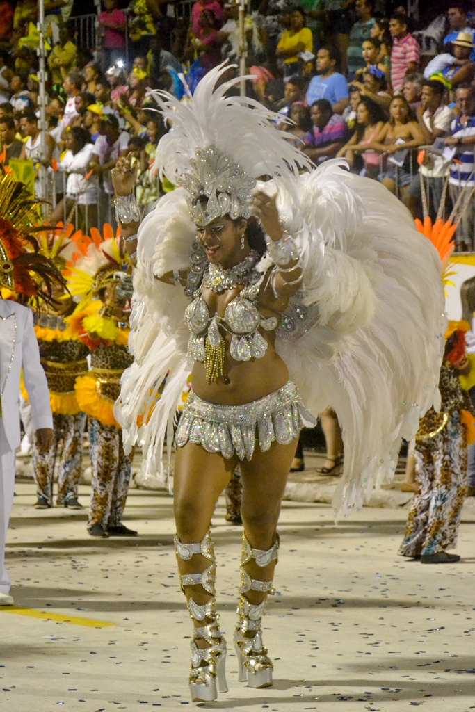 Desfile da Favela do Samba (Karlos Geromy/O Imparcial)