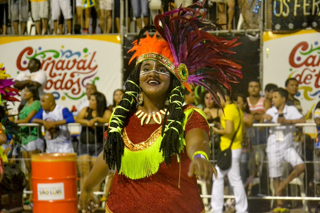 Desfile da Favela do Samba (Karlos Geromy/O Imparcial)