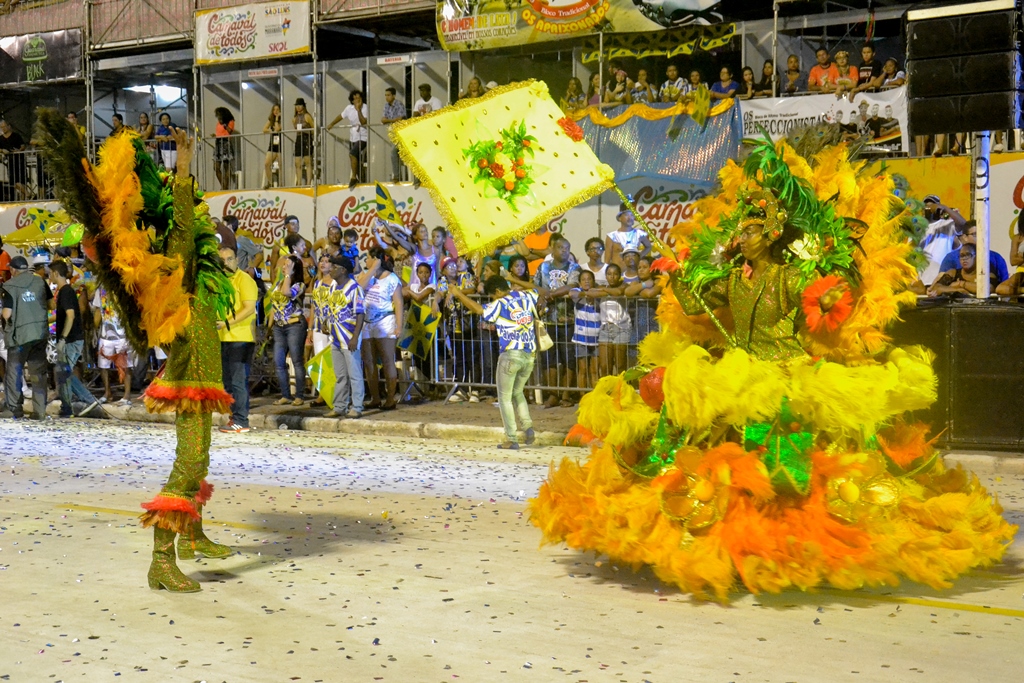 Desfile da Favela do Samba (Karlos Geromy/O Imparcial)