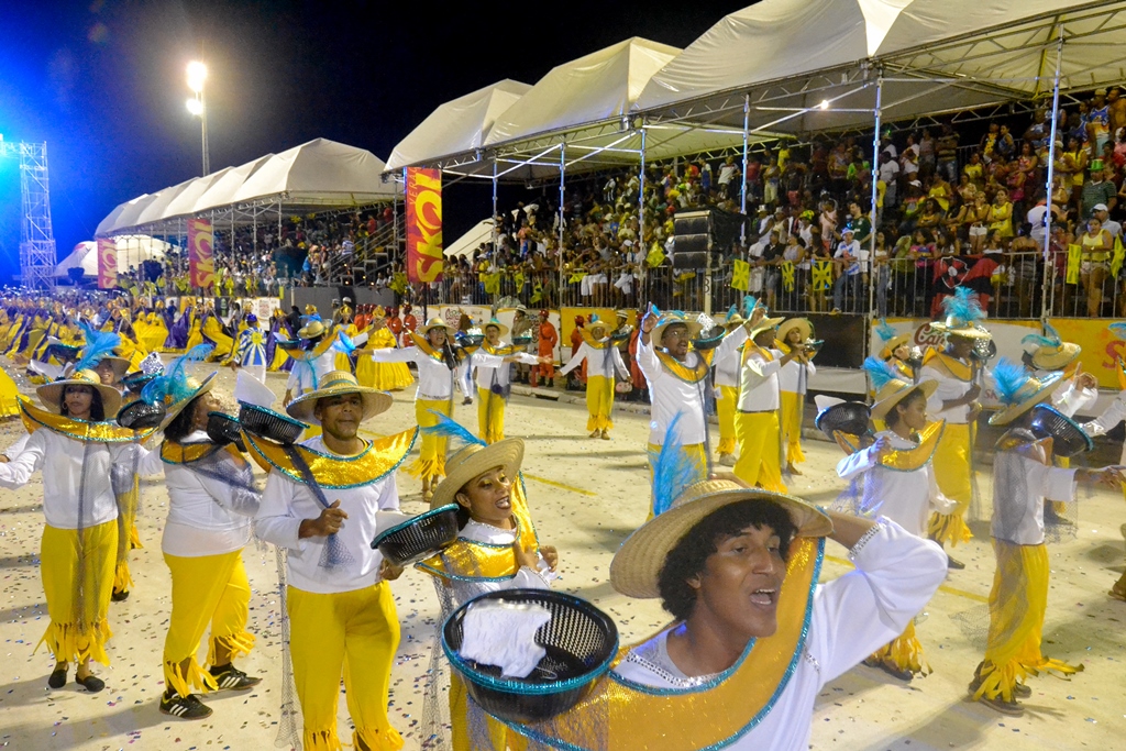Desfile da Favela do Samba (Karlos Geromy/O Imparcial)