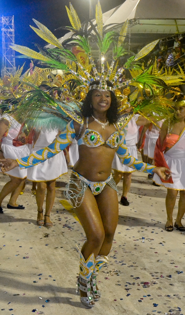 Desfile da Favela do Samba (Karlos Geromy/O Imparcial)