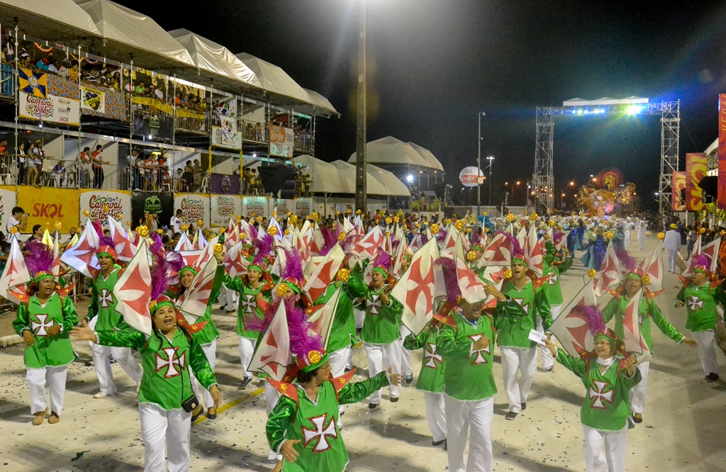 Desfile da Favela do Samba (Karlos Geromy/O Imparcial)