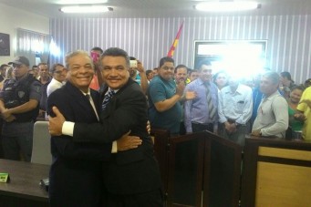Posse de Ednaldo Lima prefeito de Santa In&ecirc;s