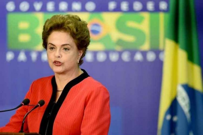 O senador acusou a presidente Dilma Rousseff de atuar três vezes para interferir na Operação Lava Jato por meio do Judiciário