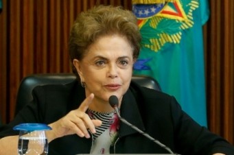 A presidente também negou o enfraquecimento do ministro e disse que críticas são normais