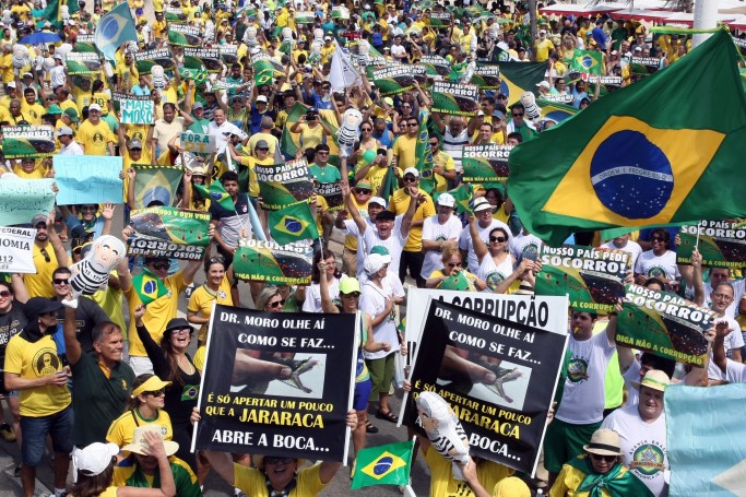 Manifestação em São Luís (Honório Moreira/O Imparcial)