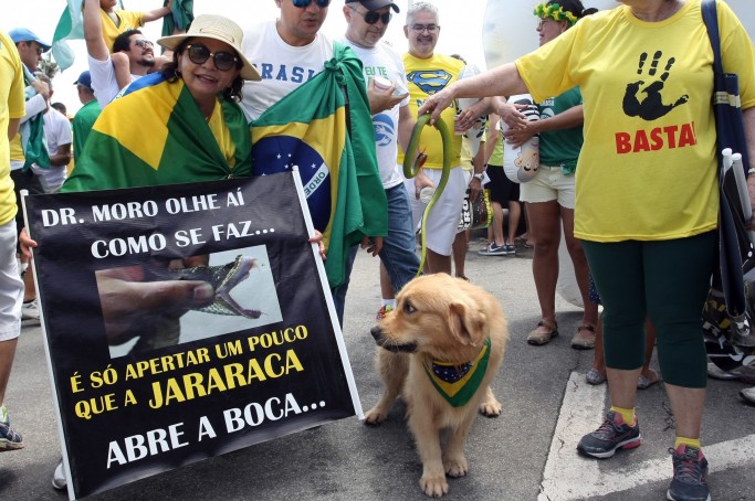Manifestação em São Luís (Honório Moreira/O Imparcial)