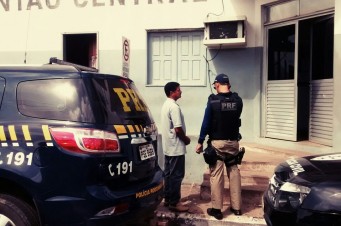 Ex-prefeito &eacute; preso com Mandado de Pris&atilde;o em aberto