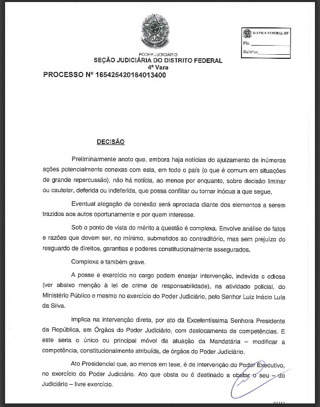 Juiz manda suspender a nomeação de Lula como ministro da Casa Civil