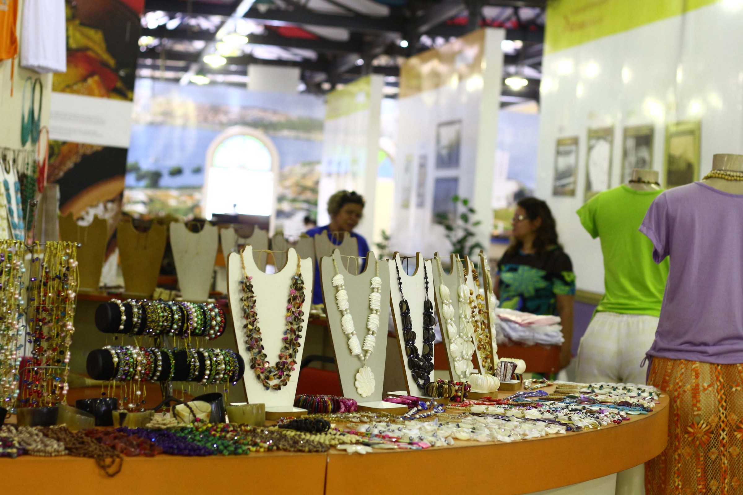 Rodas de diálogo e exposição de produtos marcaram as comemorações no Ceprama