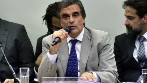 Cardoso - defesa - Dilma -