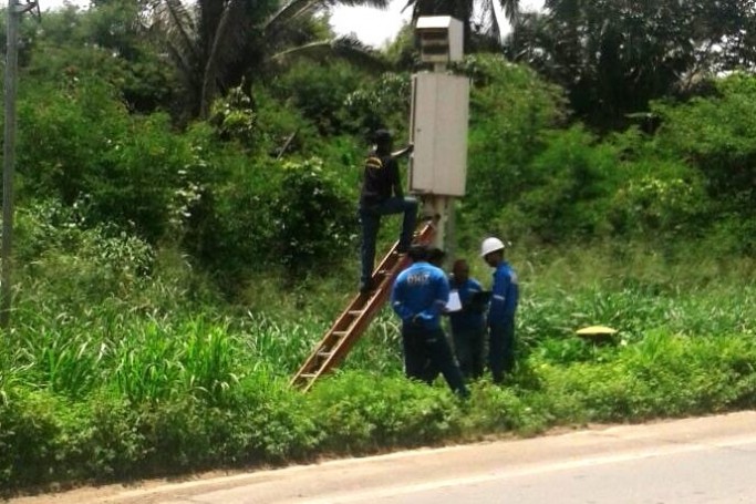 T&eacute;cnicos do Inmeq-MA fazem aferi&ccedil;&atilde;o em radares e barreiras na BR-135