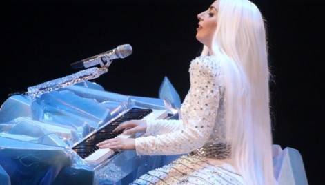 Lady gaga