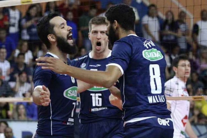 V&ocirc;lei