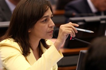 Deputada Eliziane Gama