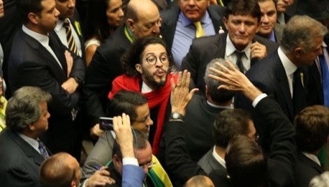 Jean Wilis - Cuspe - Bossonaro - C&acirc;mara dos Deputados 