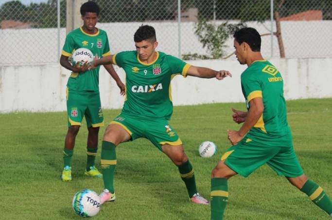 Jogadores treinaram forte na Associação dos Magistrados do Maranhão