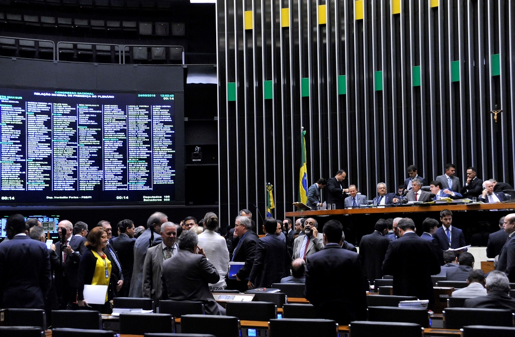 Sessão conjunta do Congresso Nacional para analisar os 24 vetos presidenciais