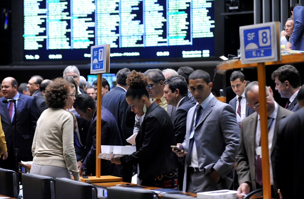Sessão conjunta do Congresso Nacional para analisar os 24 vetos presidenciais