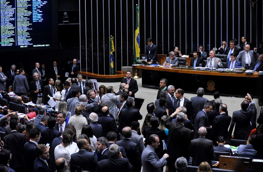 Sessão conjunta do Congresso Nacional para analisar os 24 vetos presidenciais