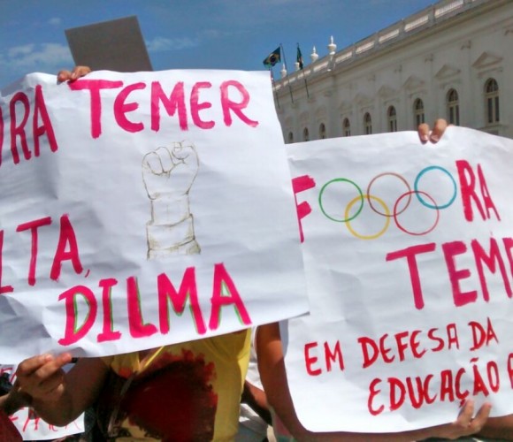 A Praça Dom Pedro II também foi ponto de protestos (Honório Moreira)