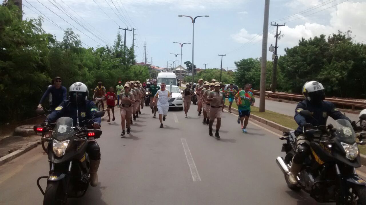 Passagem da Tocha Olímpica por São Luís (Honório Moreira)