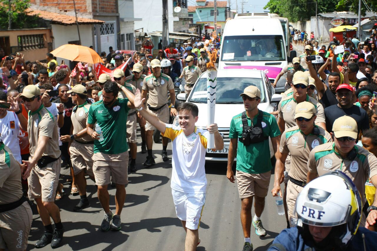 Passagem da Tocha Olímpica por São Luís (Honório Moreira)