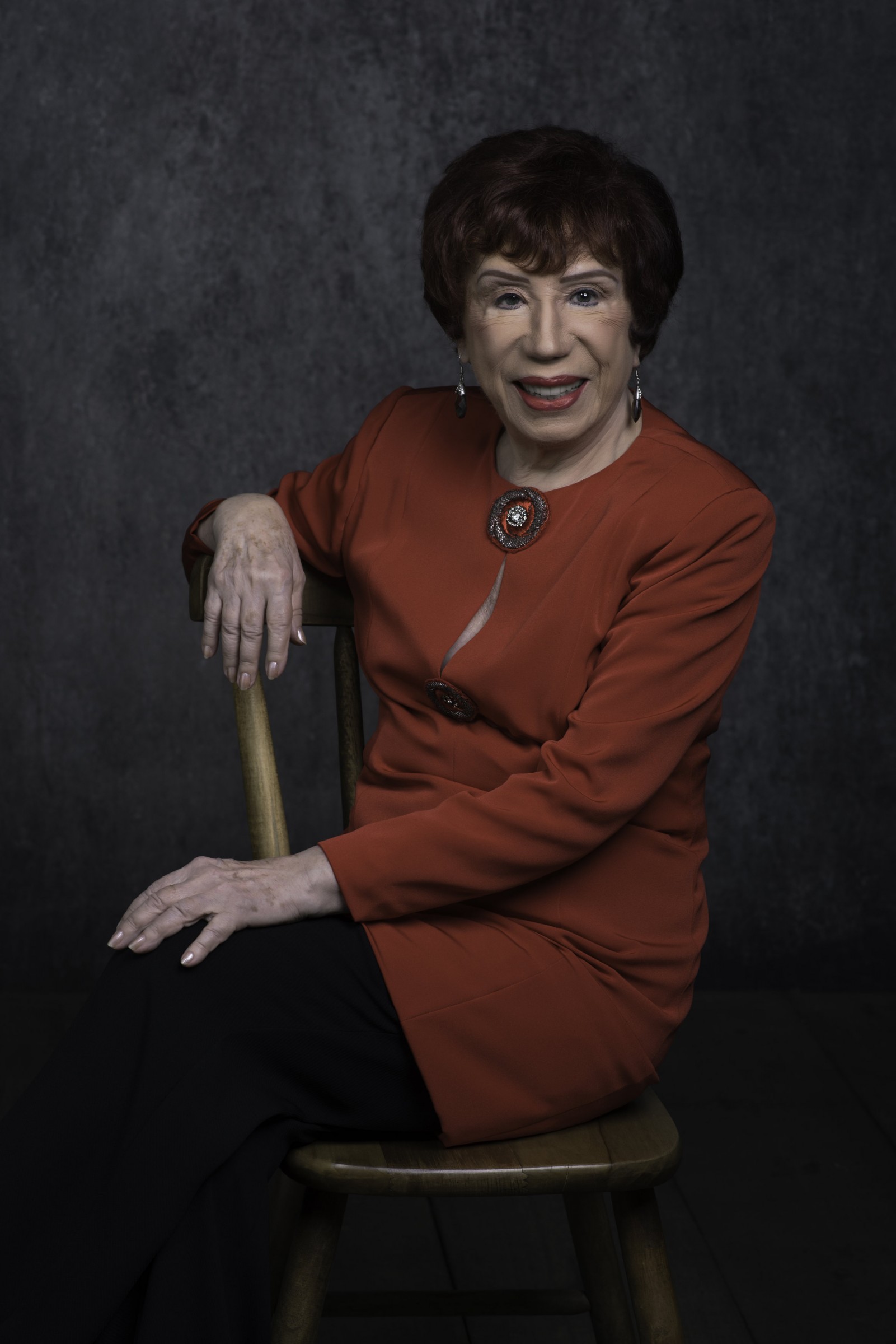 Berta Loran, 90 anos,  lançou seu livro biográfico Berta Loran: 90 Anos de Humor 