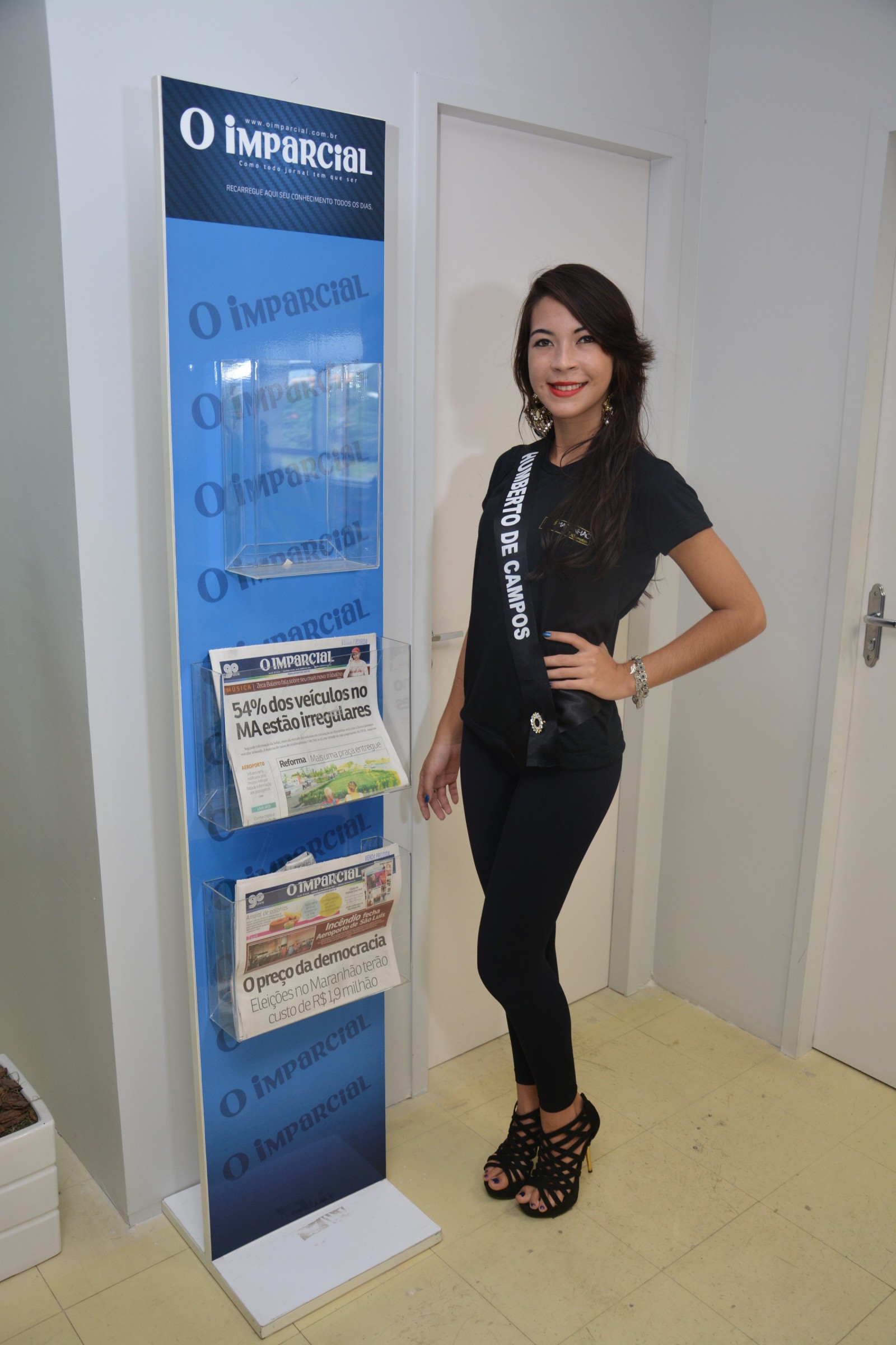 Naira Cristina, miss Humberto de Campos, tem 18 anos e 1,72m
