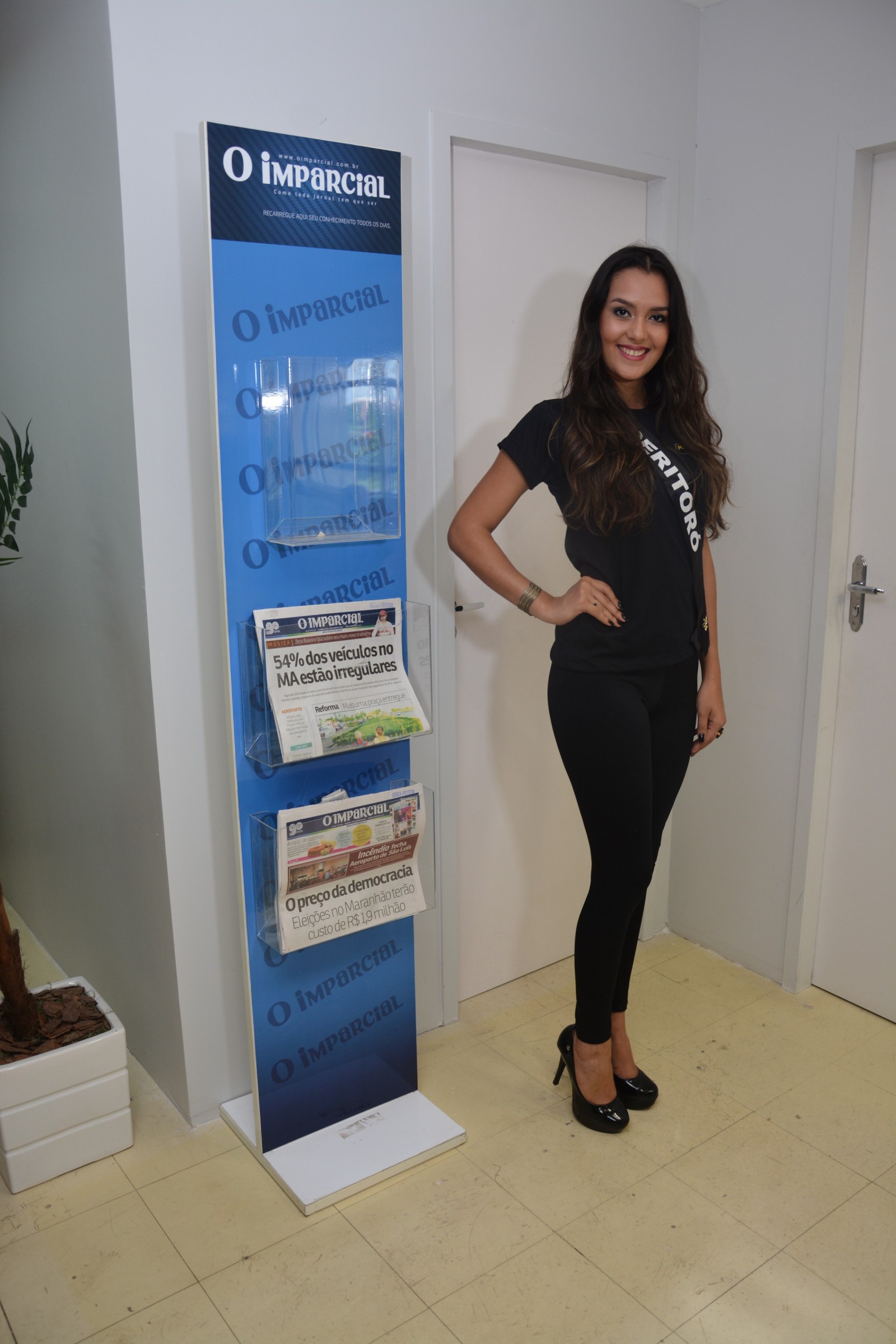 Helani Campos, miss Peritoró, tem 18 anos e 1,73m