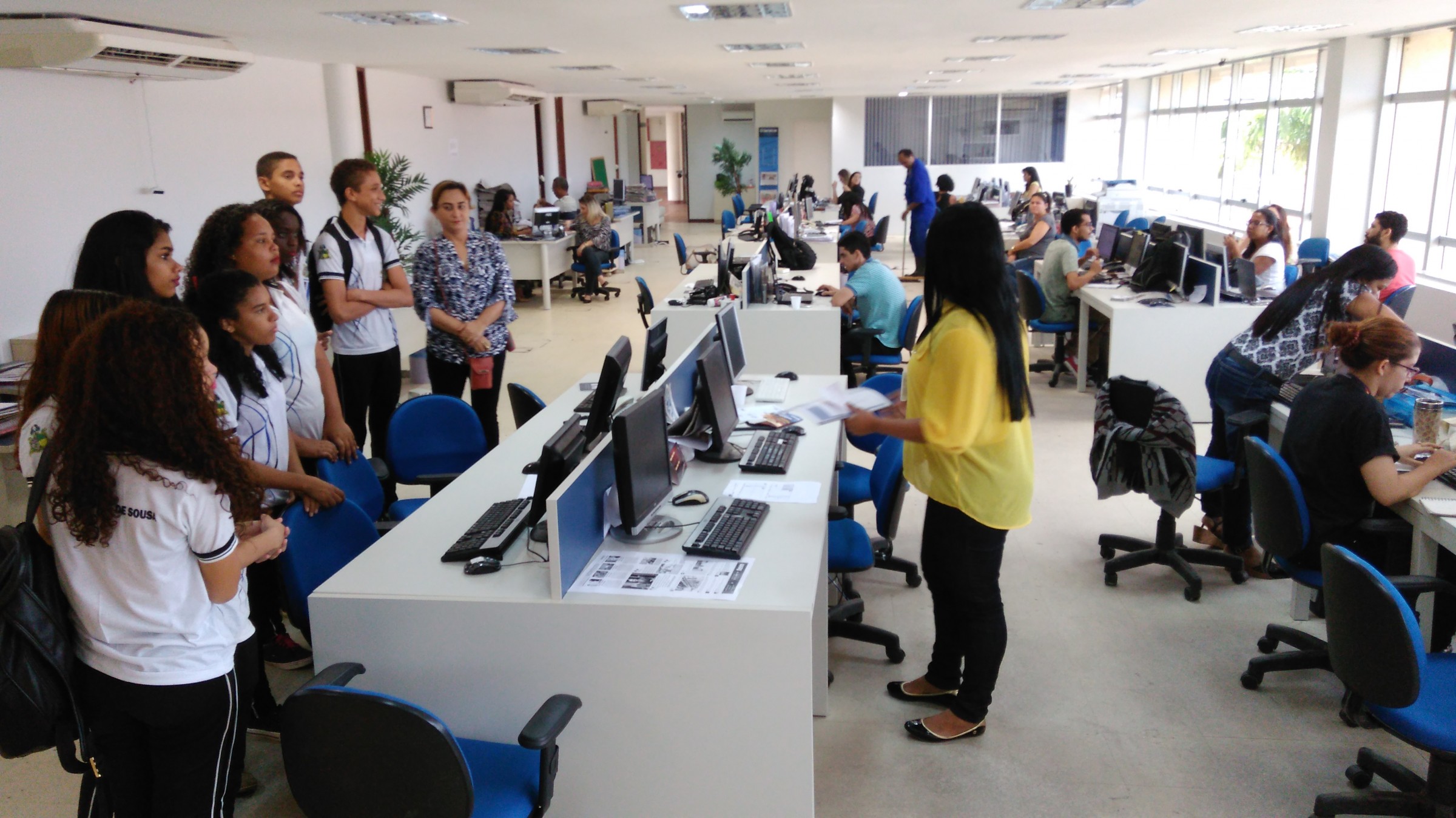 Alunos da Unidade Integrada Joaquim Gomes de Souza